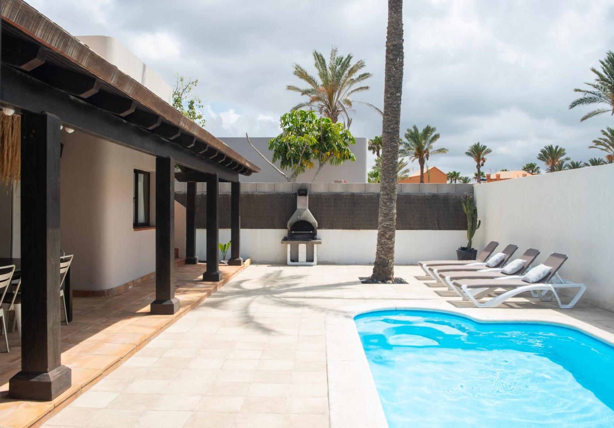 House Boho Palm With Private Heated Pool And Garden, 3 Bedrooms, Wi-Fi كوراليهو المظهر الخارجي الصورة