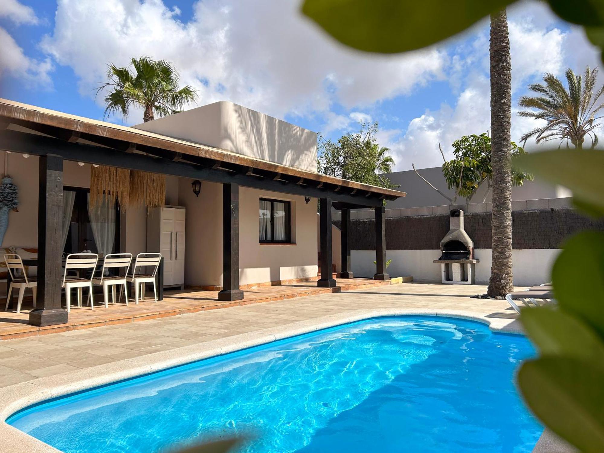 House Boho Palm With Private Heated Pool And Garden, 3 Bedrooms, Wi-Fi كوراليهو المظهر الخارجي الصورة