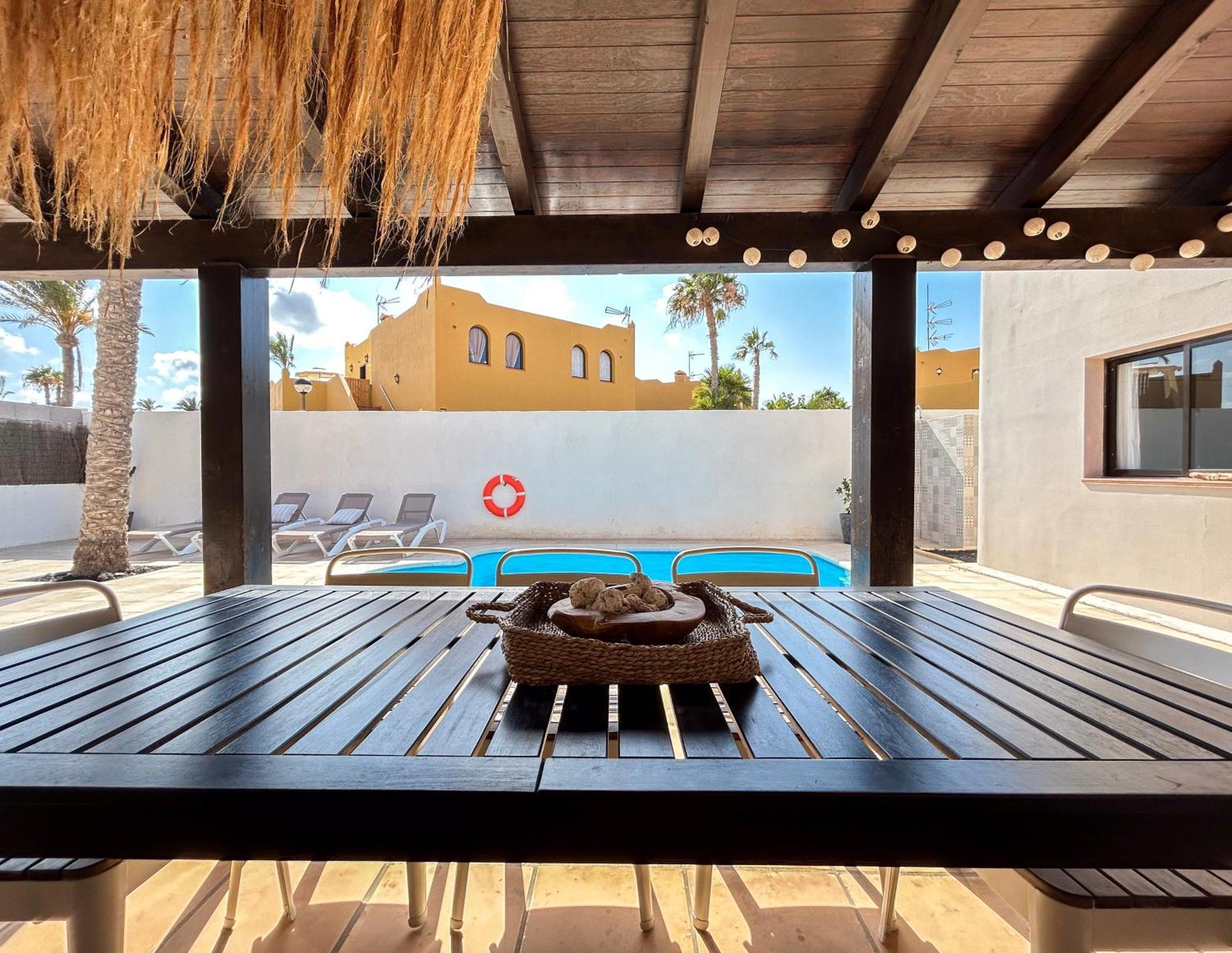 House Boho Palm With Private Heated Pool And Garden, 3 Bedrooms, Wi-Fi كوراليهو المظهر الخارجي الصورة